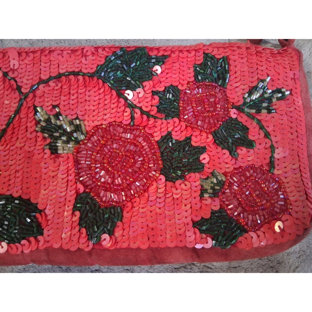 Vintage Cache Red Beaded Sequin Rose Floral Baguette Shoulder Bag Y2K Evening - Picture 4 of 14